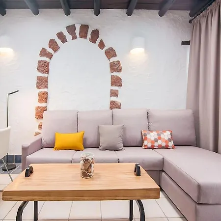 Kamezi Boutique Πλάγια Μπλάνκα
