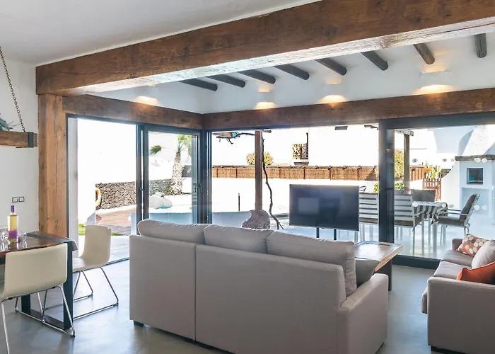 Kamezi Boutique Willa