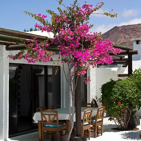 Kamezi Boutique Villa