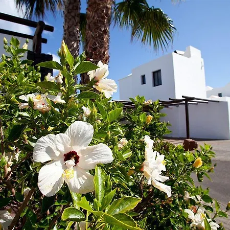 Kamezi Boutique Villa