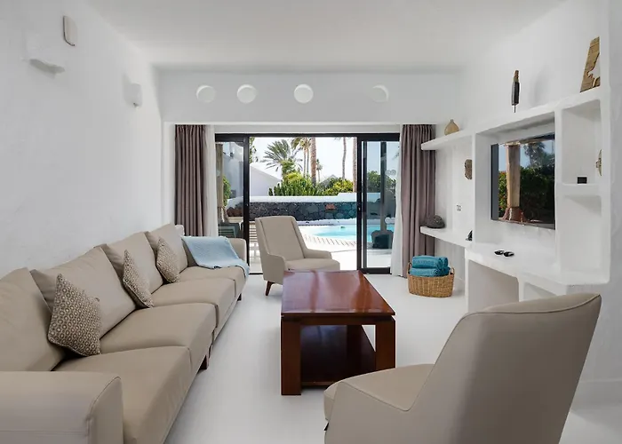 וילה Kamezi Boutique